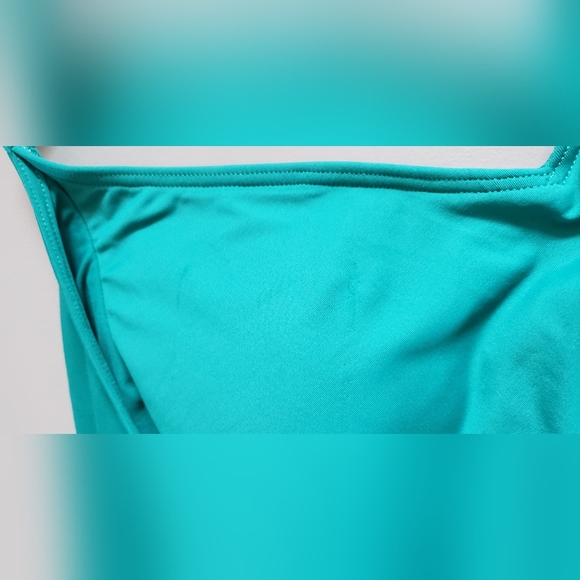 NWT Vince Camuto Halter V-Neck One Piece Swimdress Swimsuit Size 14 - Picture 11 of 13